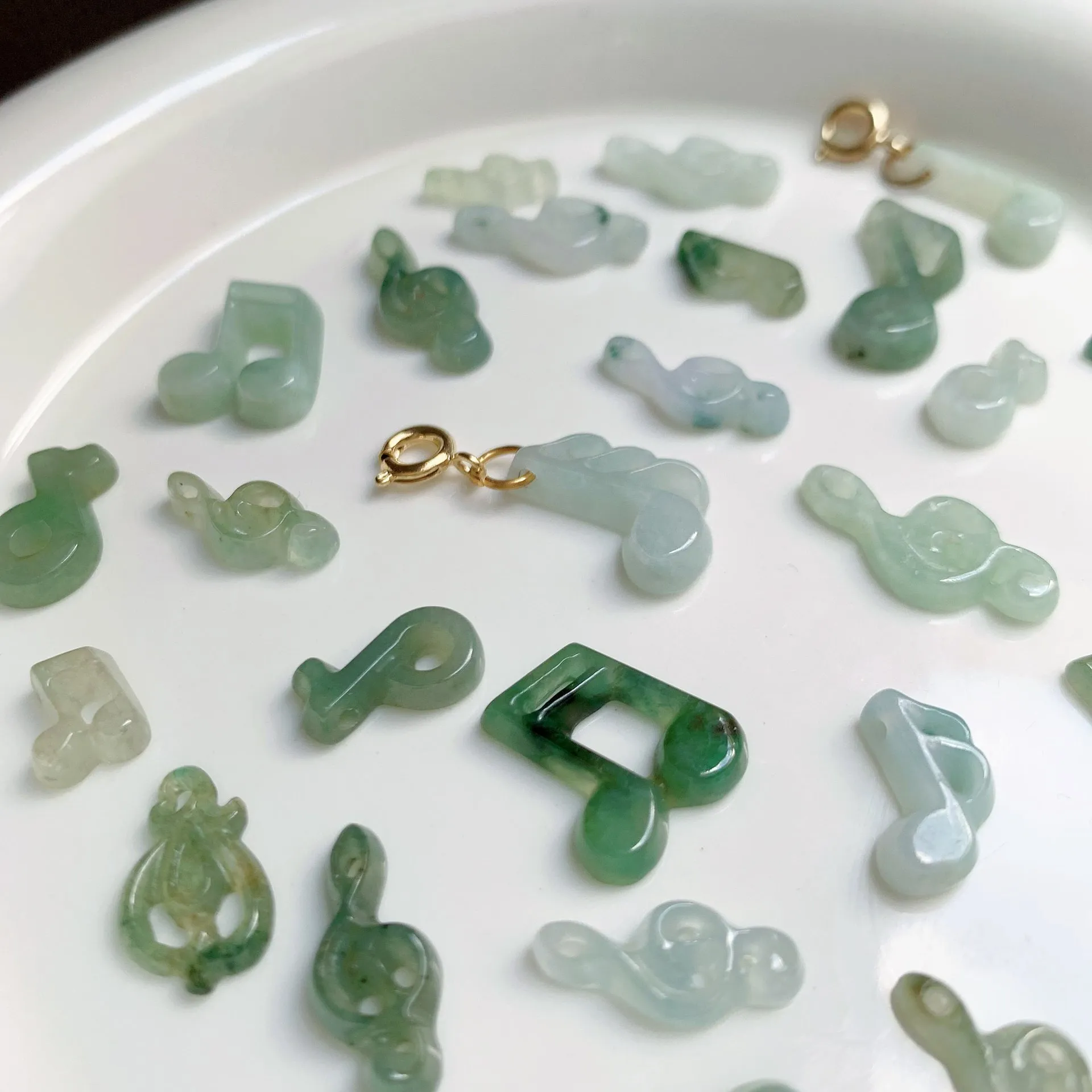 翡翠隨意扣